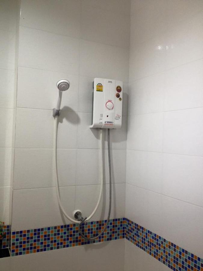 Hobby Hotel Uttaradit Kültér fotó